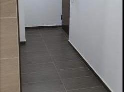 Се издава стан за деловен простор 60м2Дебар маало