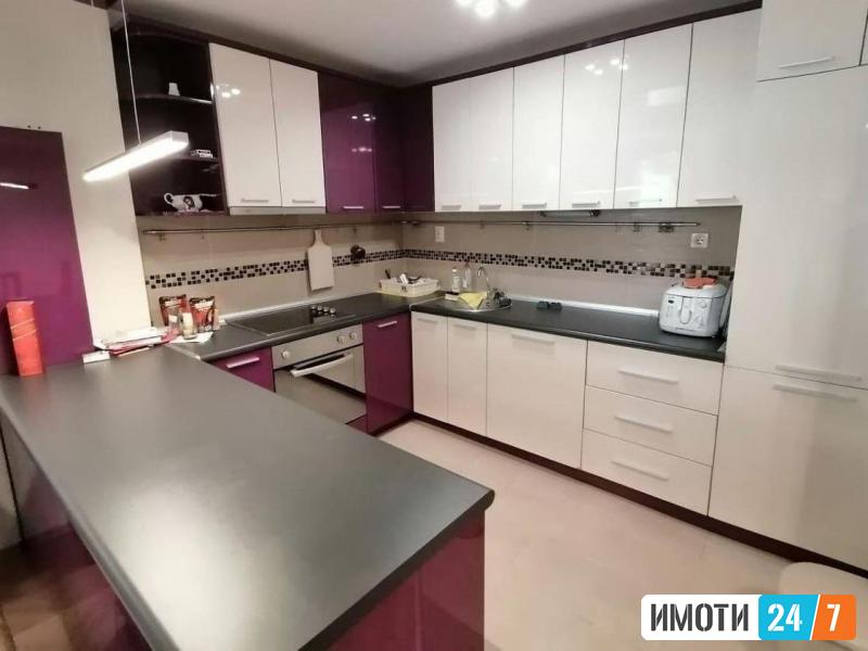 Се продава двособен стан 66м2Козле