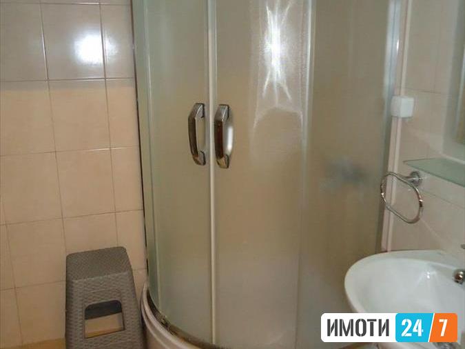 Се издава двособен стан 47м2Центар