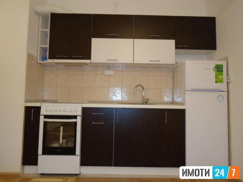 Се издава двособен стан 47м2Центар