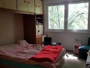 Се продава трособен стан 62м2Аеродорм