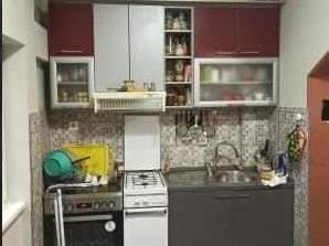 Се продава трособен стан 61м2Хром