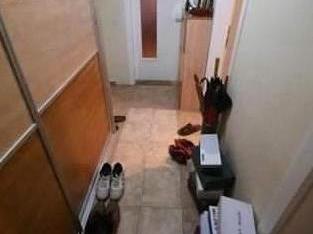 Се продава трособен стан 61м2Хром