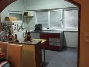 Се продава трособен стан 61м2Хром