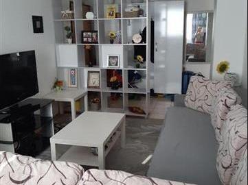 Се продава трособен стан 58м2Кисела Вода