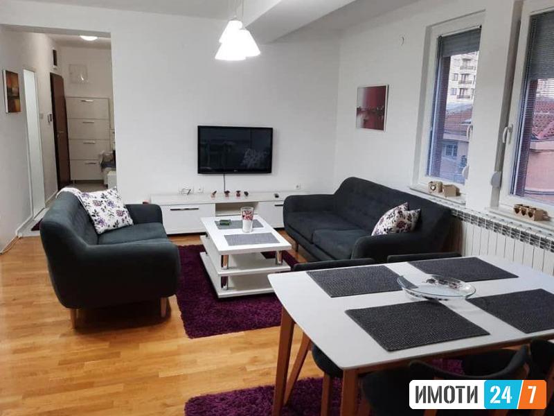 Се изнајмува одличен стан 60м2кај Мида