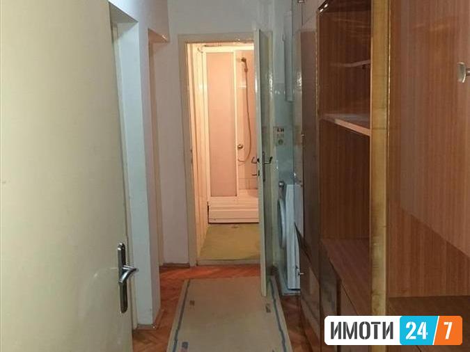 Се изнајмува трособен стан 70м2кај Драмски