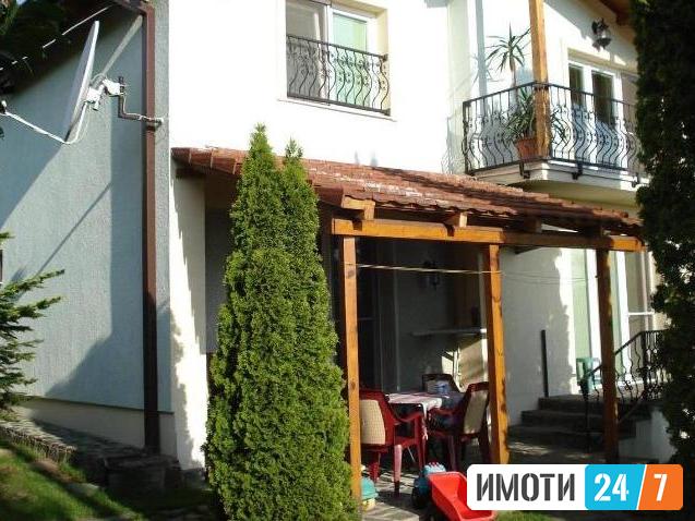 Се издава деловен простор куќа 240м2Сопиште