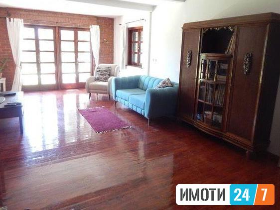 Се издава куќа 170м2Бардовци