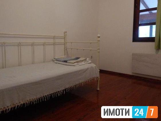 Се издава куќа 170м2Бардовци