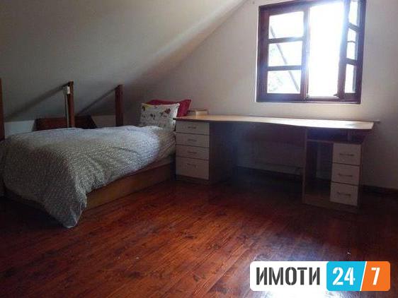 Се издава куќа 170м2Бардовци