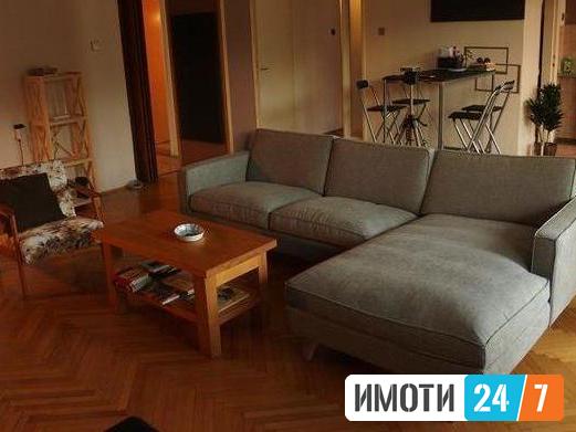Се продава одличен стан 114м2Козле