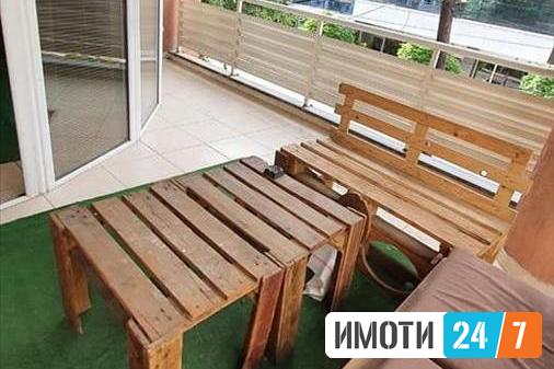 Се продава четворособен стан 105м2Капиштец