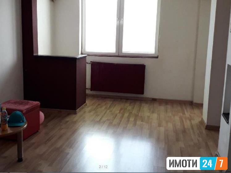 Се продава двособен стан 64м2Ново Лисиче