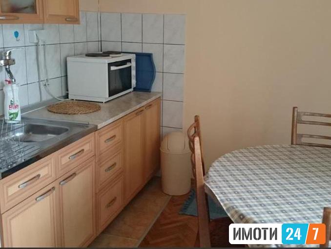 Се издава двособен стан 40м2Влае