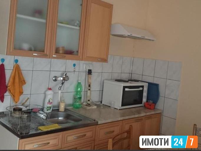 Се издава двособен стан 40м2Влае