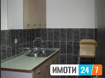 Се издава деловен простор  81м2Центар