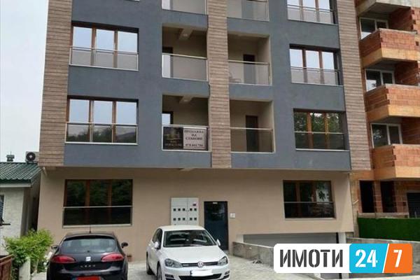 Се продава трособен стан 80м2Тафталиџе 2