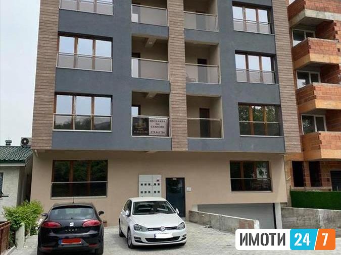 Се продава трособен стан 80м2Тафталиџе 2