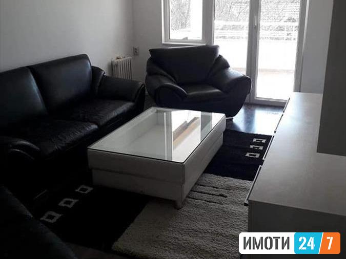 Се издава трособен стан 86м2Тафталиџе