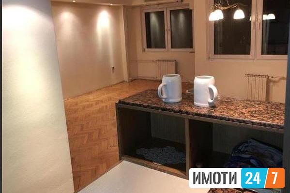 Se izdava stan za deloven prostor 90m2Kapistec