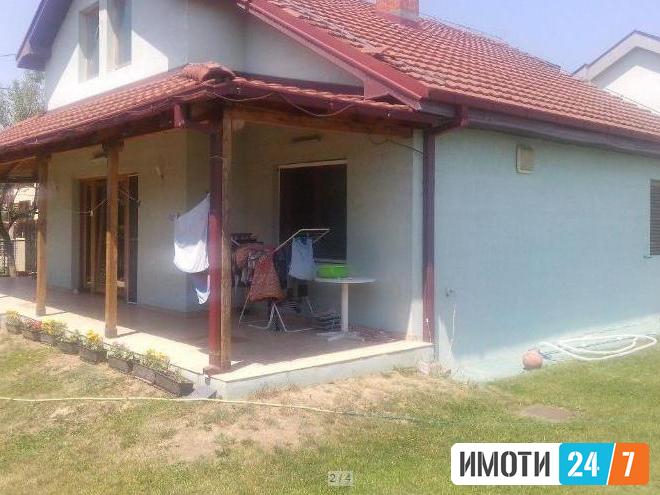 Се продава одлична семејна куќа 175м2Бардовци
