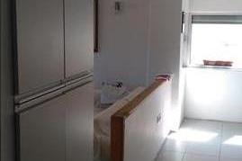 Se izdava atraktivna kuka vo Kozle 530m2