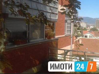 Se izdava atraktivna kuka vo Kozle 530m2