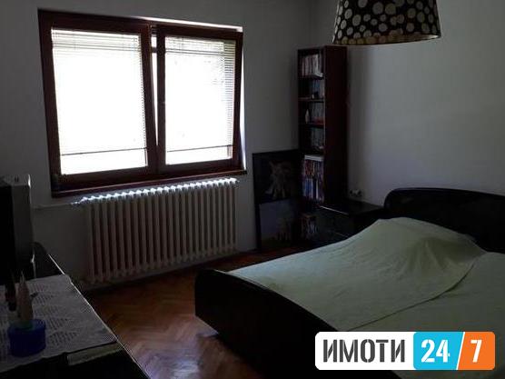 Se prodava odlicna kuka 250m2 Kozle