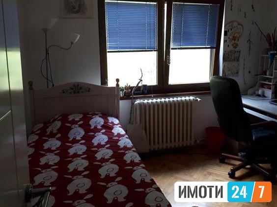 Se prodava odlicna kuka 250m2 Kozle
