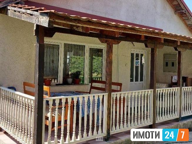 Се продава куќа 92м2Визбегово
