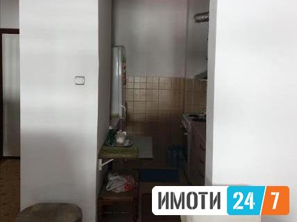 Се продава двособен стан 53м2Кисела Вода