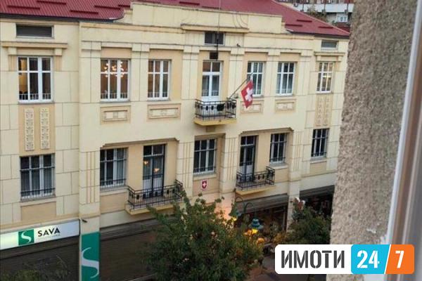 Се издава ексклузивен деловен простор 90м2Центар