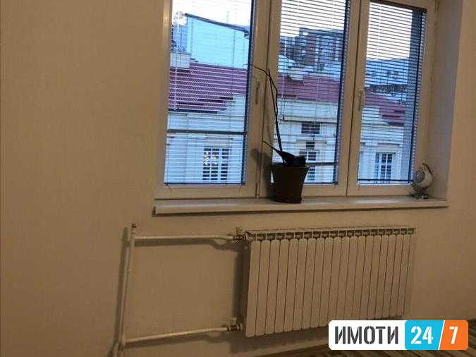 Се издава ексклузивен деловен простор 90м2Центар