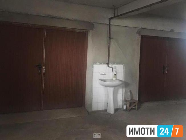 Се продава куќа во градба 420м2Радишани