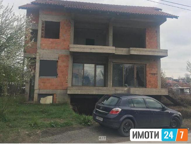 Се продава куќа во градба 420м2Радишани