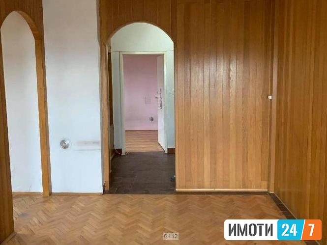 Се продава трособен стан 72м2Аеродром ПОВОЛНО