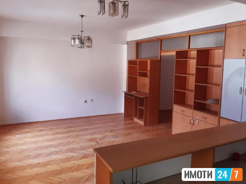 Se prodava stan 48m2TC Skopjanka Aerodorm