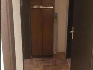 Се продава трособен стан 77м2Кисела Вода