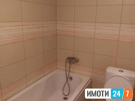Се продава трособен стан 77м2Кисела Вода