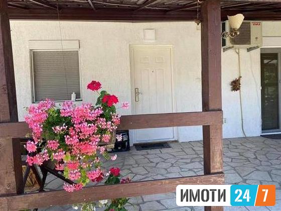 Se prodava kuka 80m2Naselba Lisice