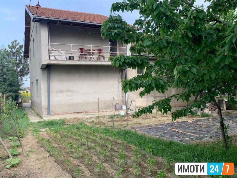Се продава семејна куќа 150м2Инџиково