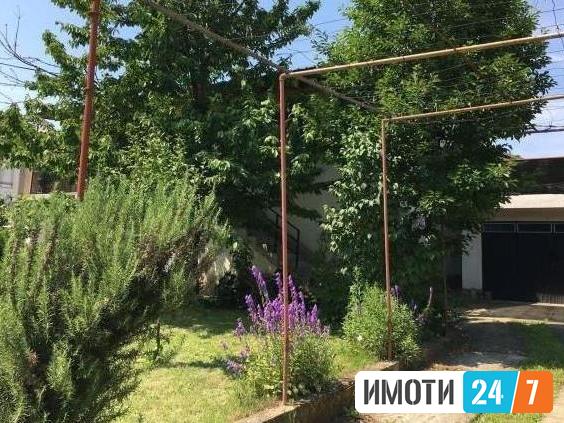 Се продава куќа во Волково 160м2