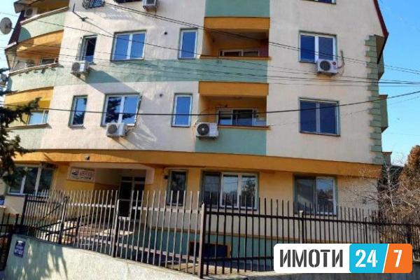 Се продава стан 55м2Хром