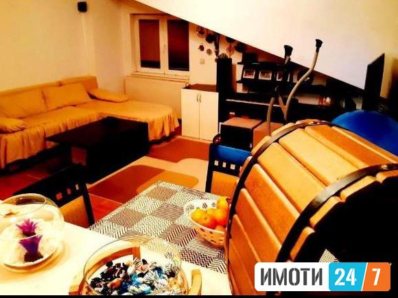 Се продава стан 55м2Хром