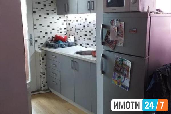 Се продава двособен стан 52м2Карпош 4
