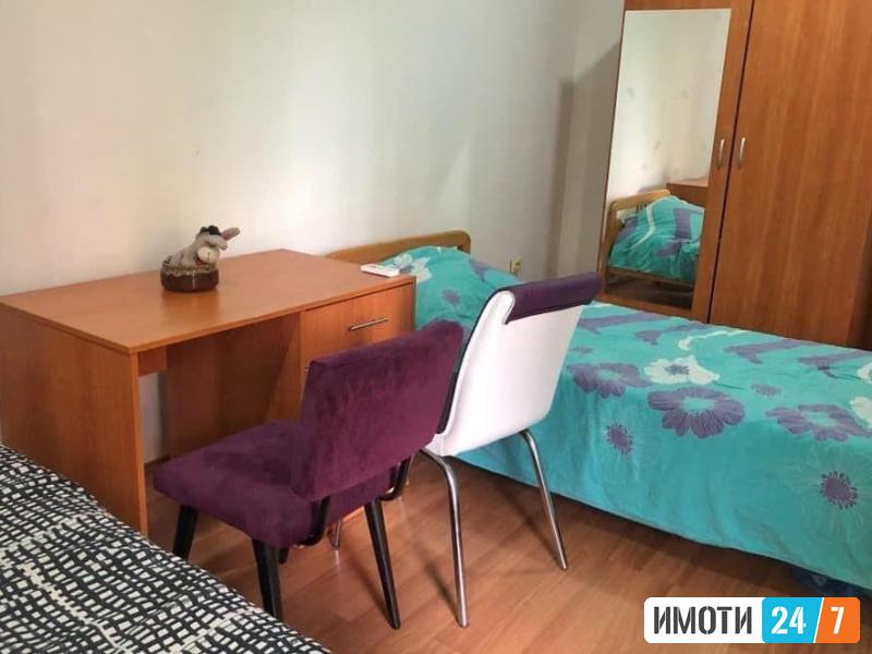 Се издава трособен стан 62м2Капиштец