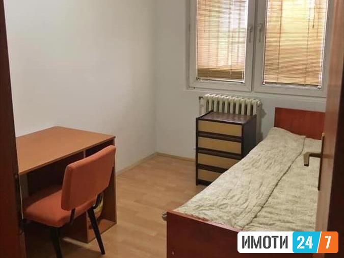 Се издава трособен стан 62м2Капиштец