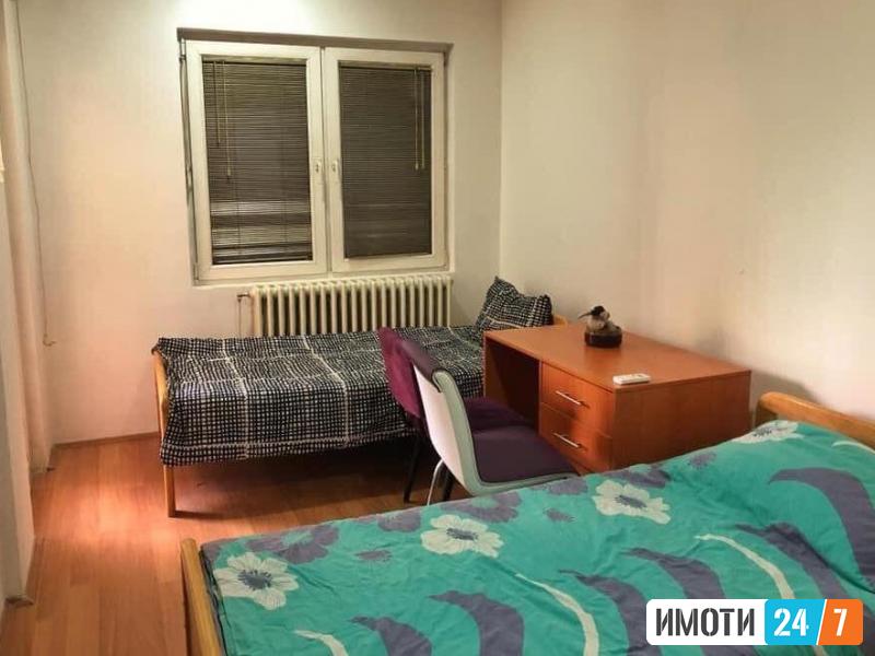 Се издава трособен стан 62м2Капиштец