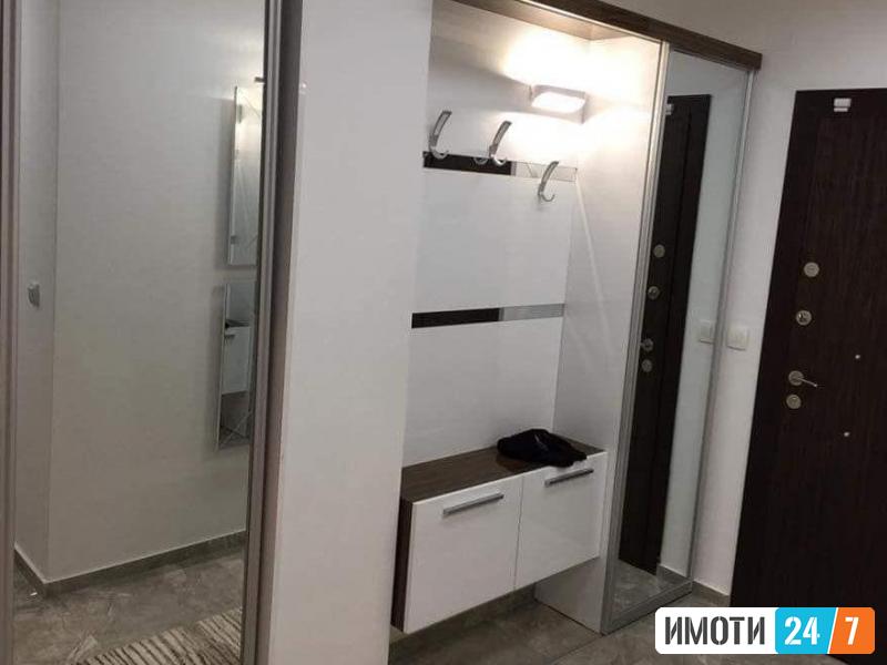 Се издава луксузно опремен стан 52м2Мичурин